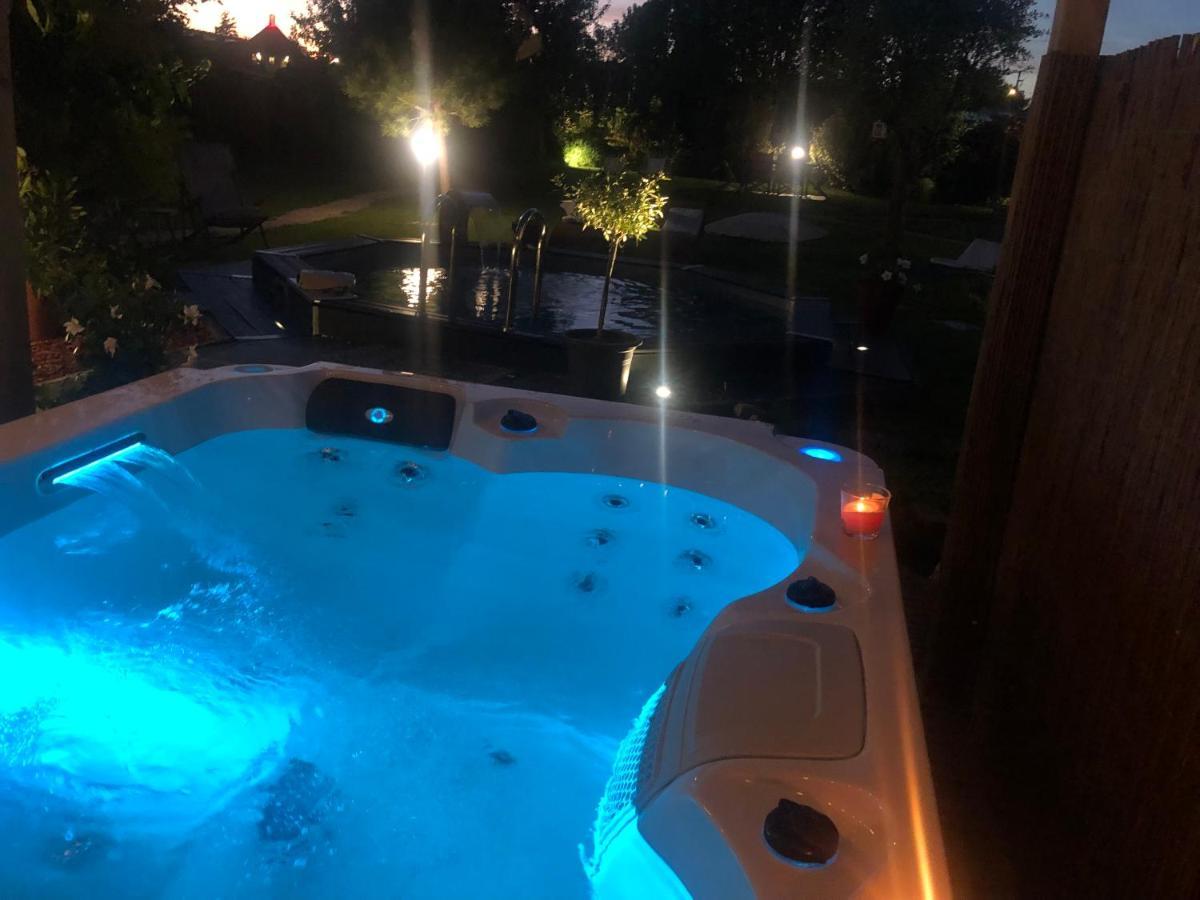 Bed and Breakfast Au Domaine Fresnois Fresnes-lès-Montauban Exterior foto